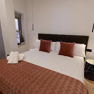 https://rentalsevilla-paseando-con-encanto-por-el-guadalquivir.es-andalucia.com