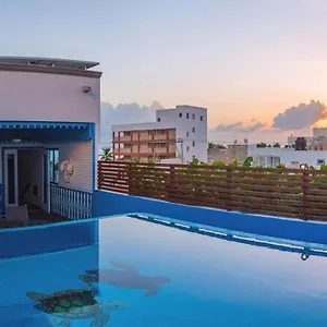 Casa Barco Boutique Ilha das Mulheres